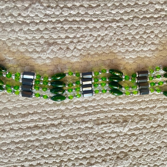 MAGNETIC Hematite Jewelry Green Colored Beads Necklace Bracelet Adjustable Wrap - Picture 3 of 6